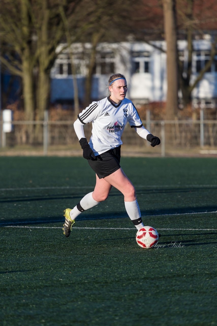 Bild 175 - Frauen SG Holstein Sued - SV Gruenweiss-Siebenbaeumen : Ergebnis: 0:2